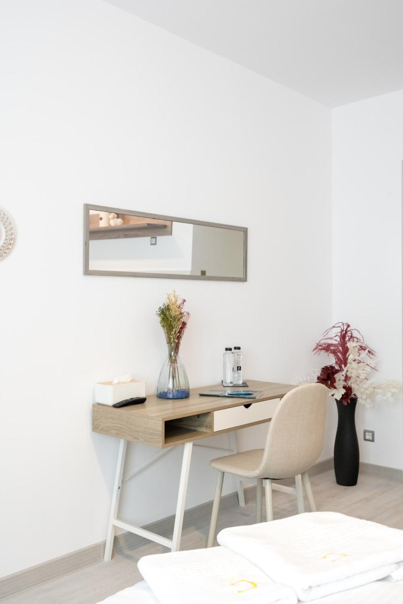 Charlotte Grand Bucharest Apartment Exterior photo