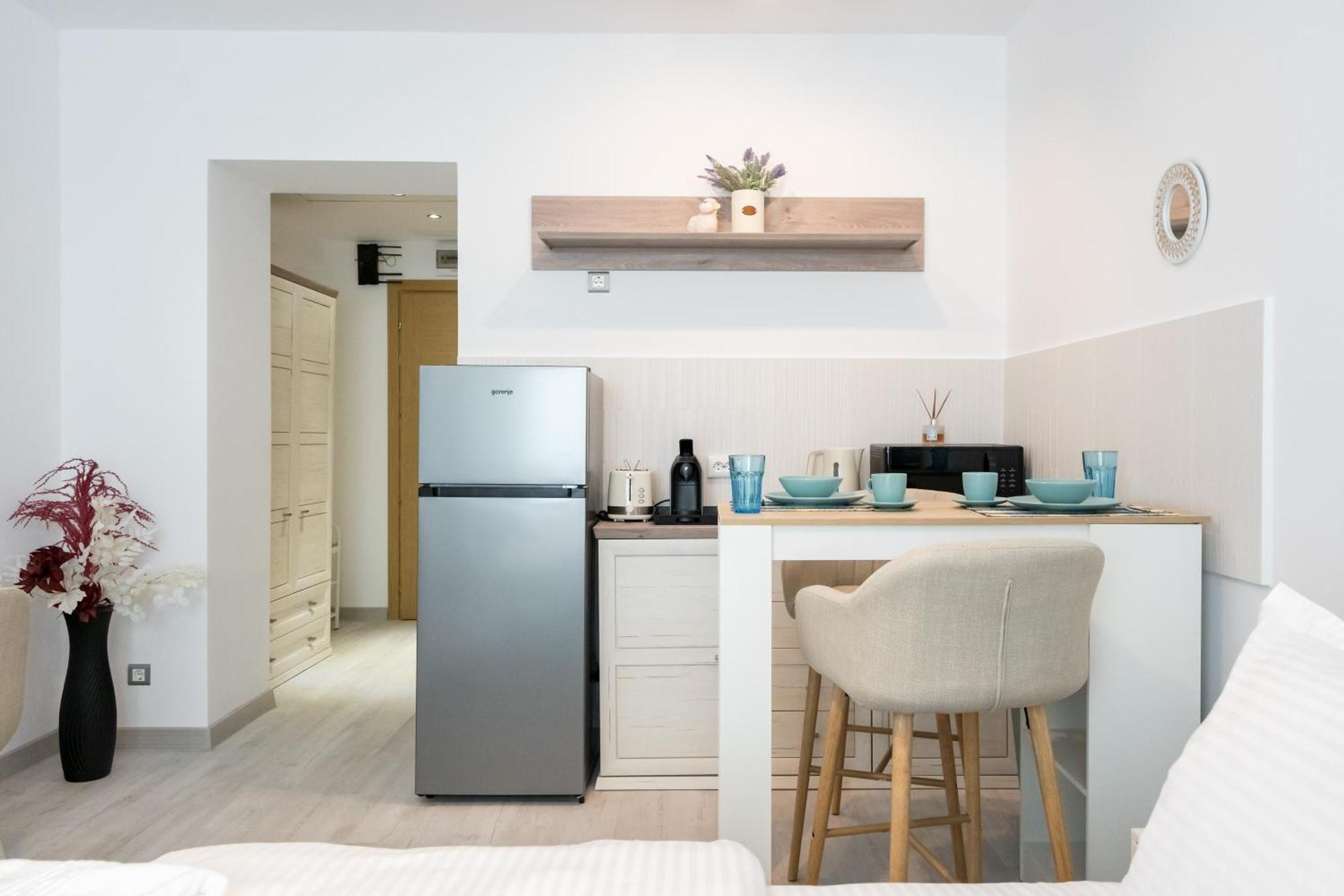 Charlotte Grand Bucharest Apartment Exterior photo